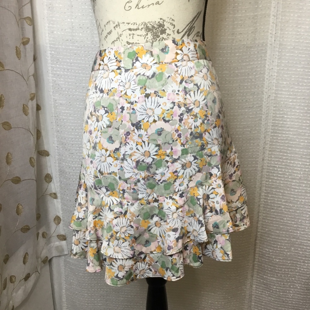 Lauren Conrad Tiered Skirt NEW! retail $44